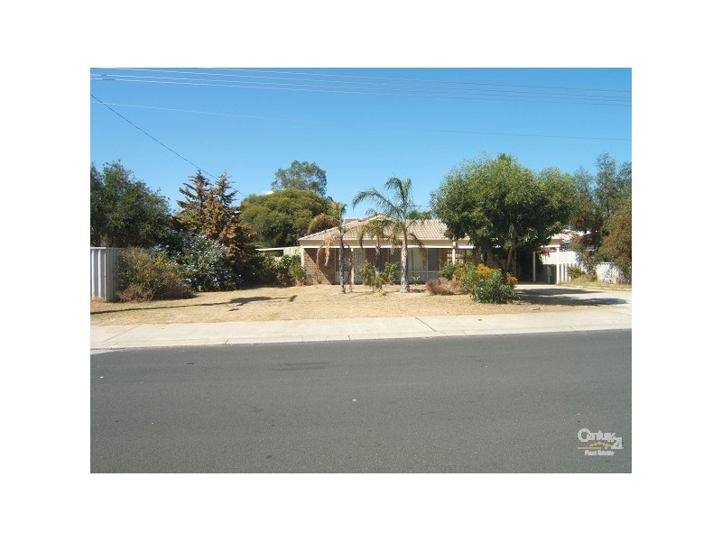 4 Casula Avenue, Coodanup WA 6210