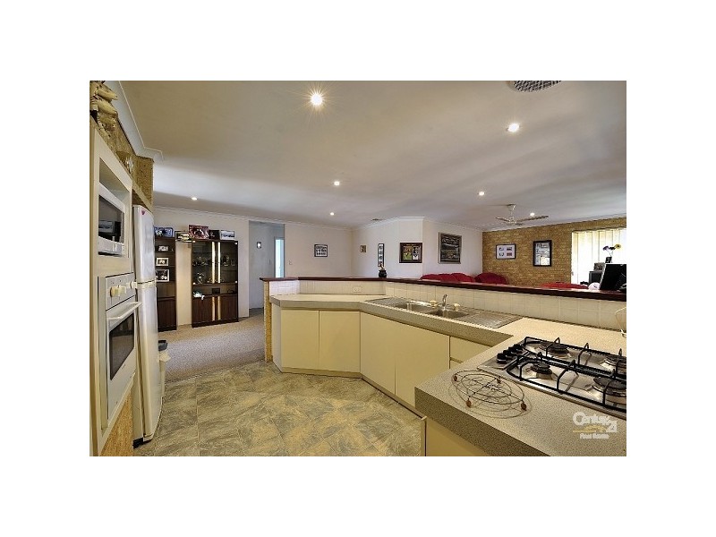 7 Tuart Road, Greenfields WA 6210