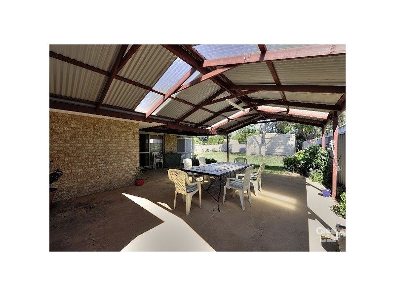 7 Tuart Road, Greenfields WA 6210