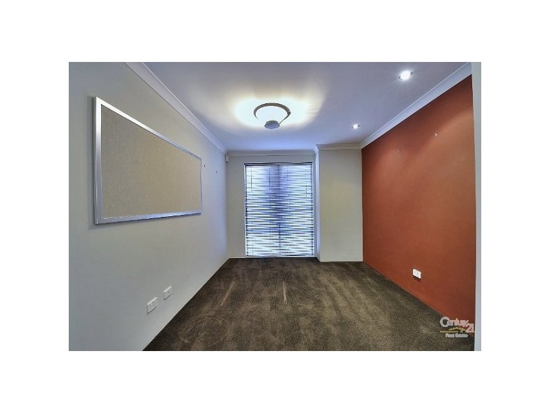 28 Jasper Way, Lakelands WA 6180