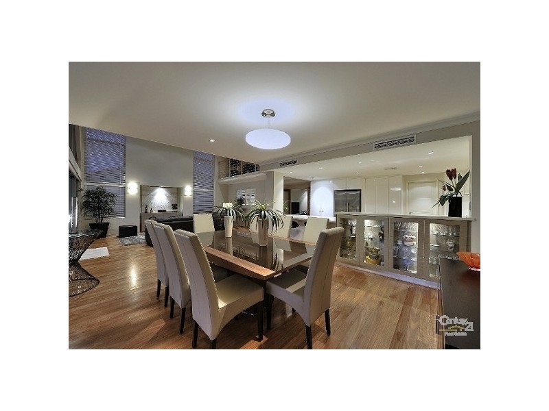 2 Ragamuffin Point, Halls Head WA 6210