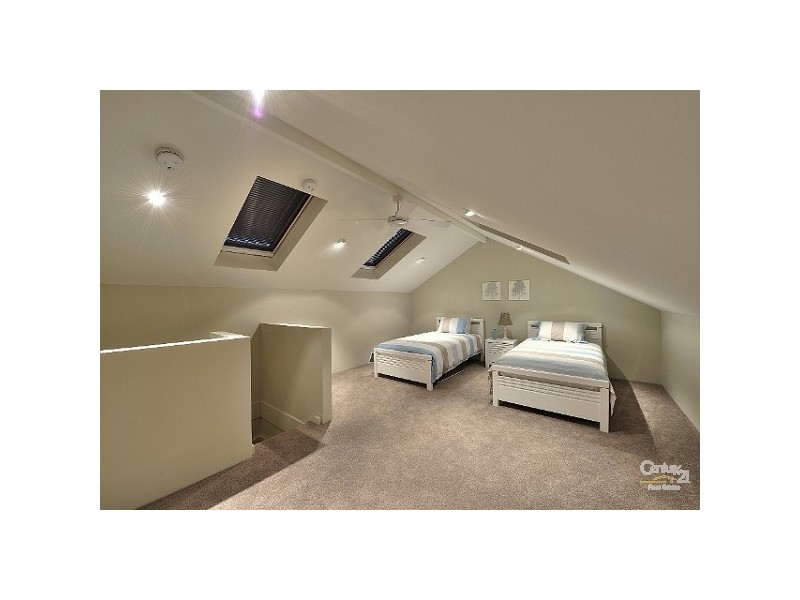 2 Ragamuffin Point, Halls Head WA 6210