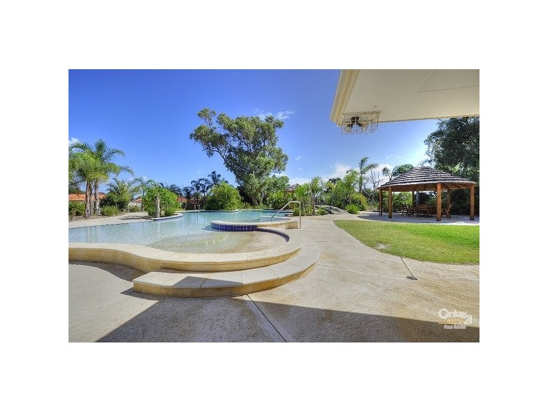 4 Lemongrass Way, Falcon WA 6210