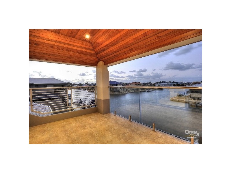 69 Avocet Island Quays, Wannanup WA 6210