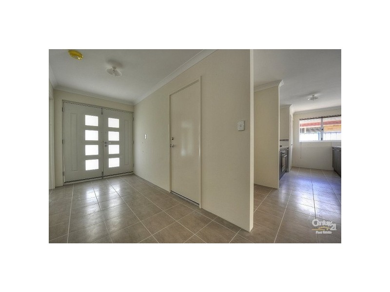 4 Bunker Retreat, Meadow Springs WA 6210