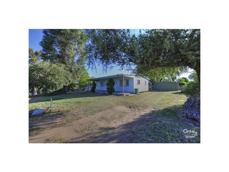 8 Cox Street, Mandurah WA 6210