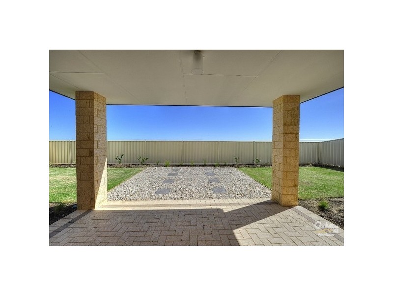 77 Cawana Parkway, Lakelands WA 6180