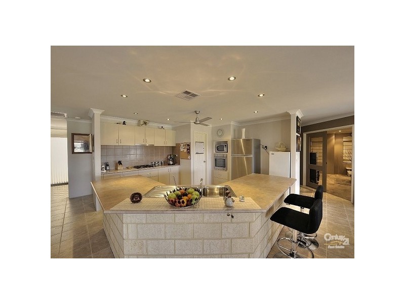 14 Sunset Circle, Pinjarra WA 6208