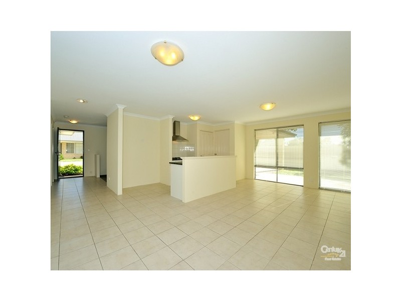 2 Golden Grove, Coodanup WA 6210