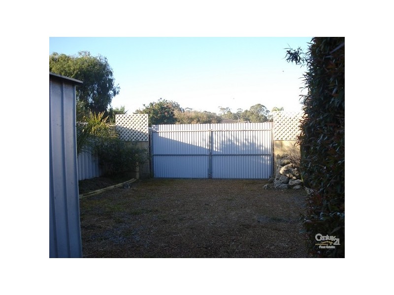 12 Kangaroo Paw GREENFIELDS, Mandurah WA 6210