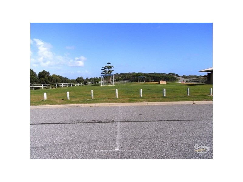 11 Mariner HALLS HEAD, Halls Head WA 6210