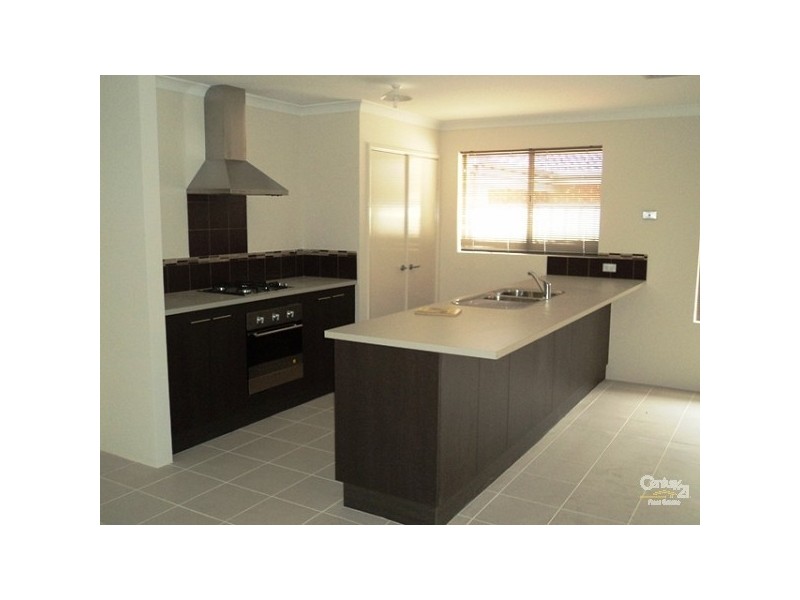 4 Bunker Retreat MEADOW SPRINGS, Mandurah WA 6210