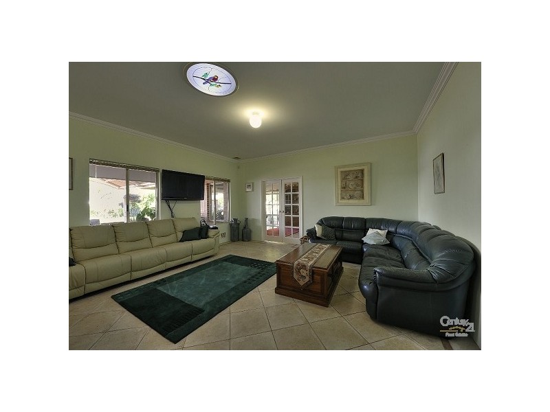 59 Silverton Crescent, Erskine WA 6210