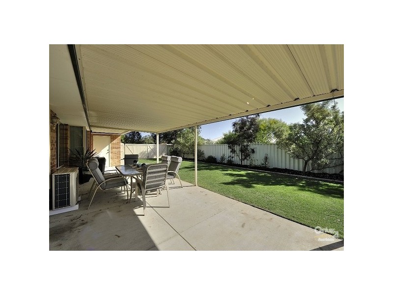 1 Gwalia Mews, Dudley Park WA 6210