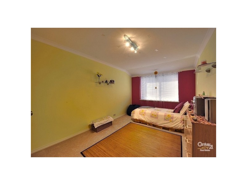 1 Gwalia Mews, Dudley Park WA 6210