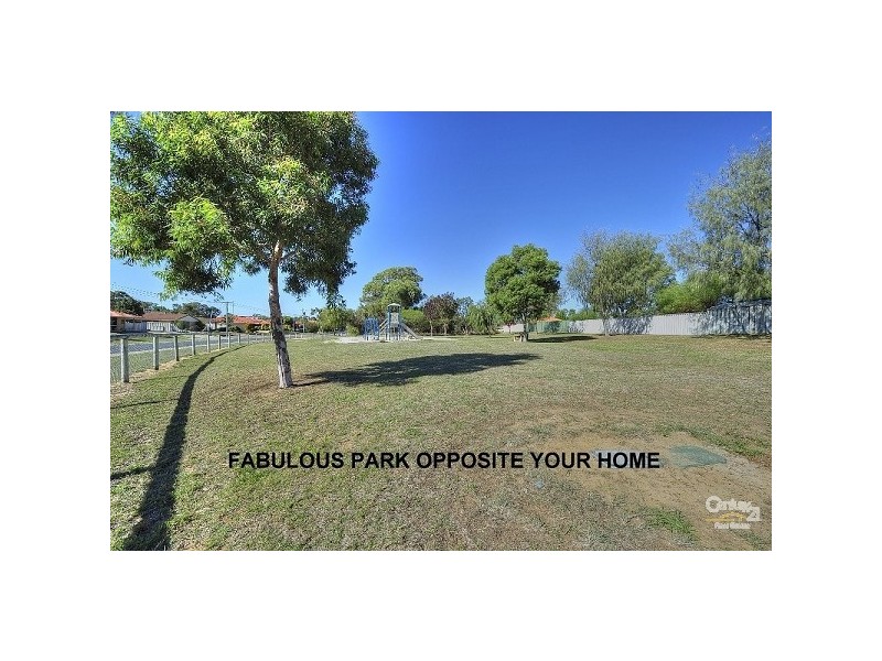 27 Kookaburra Drive, Greenfields WA 6210