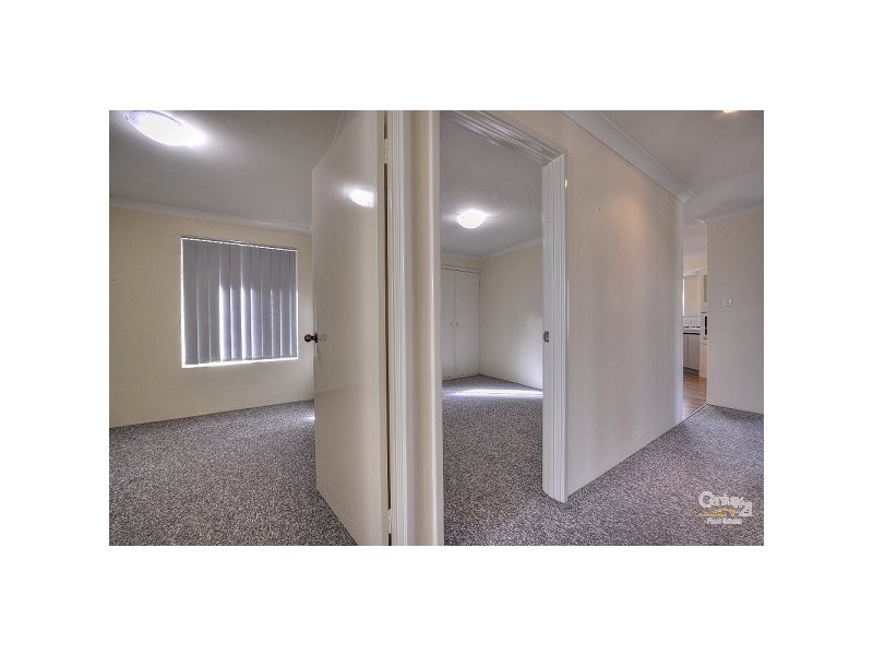 1A Birkdale Court, Halls Head WA 6210