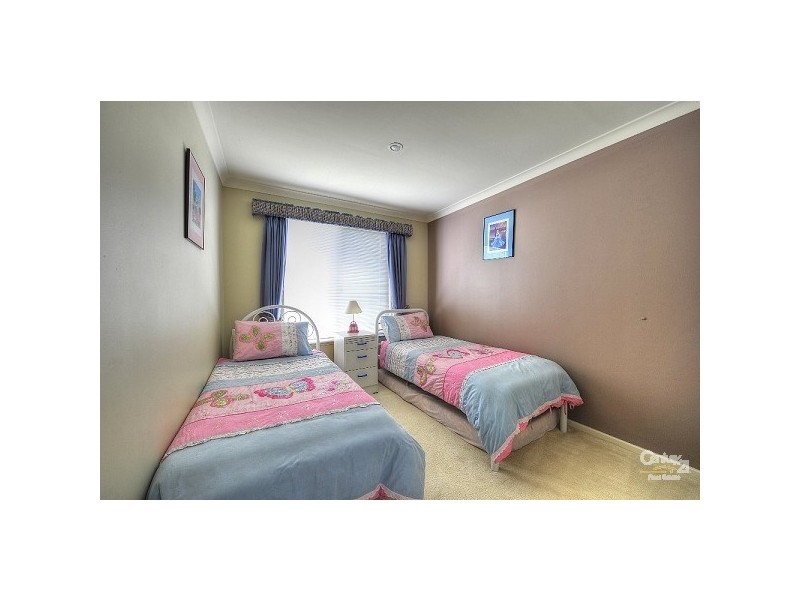 32 Cambria Island Retreat, Halls Head WA 6210