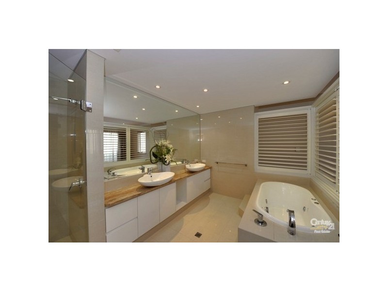 1/16 Cannaregio Square, Mandurah WA 6210
