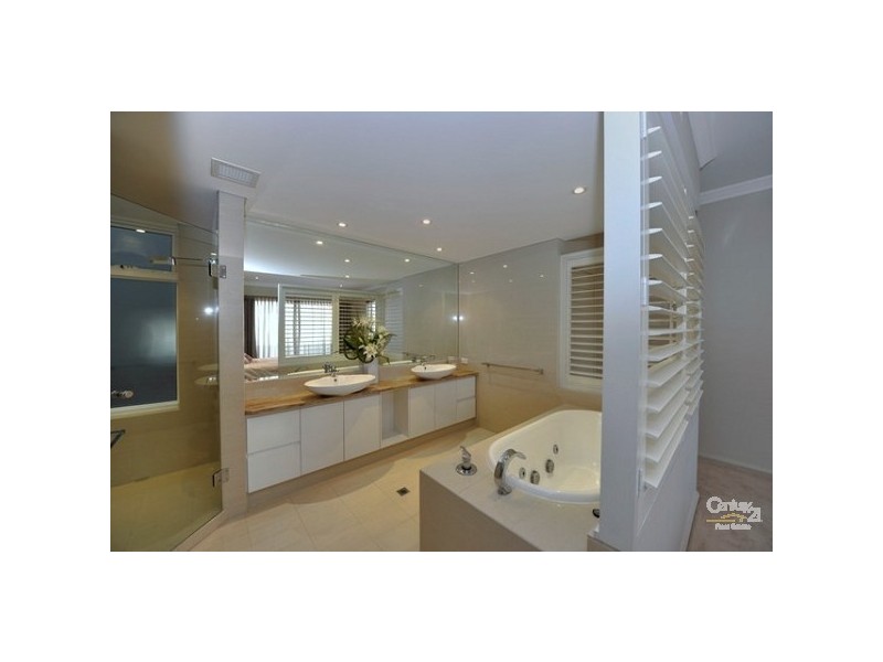 1/16 Cannaregio Square, Mandurah WA 6210