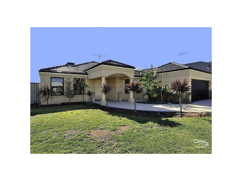 6 Camden Way, Meadow Springs WA 6210