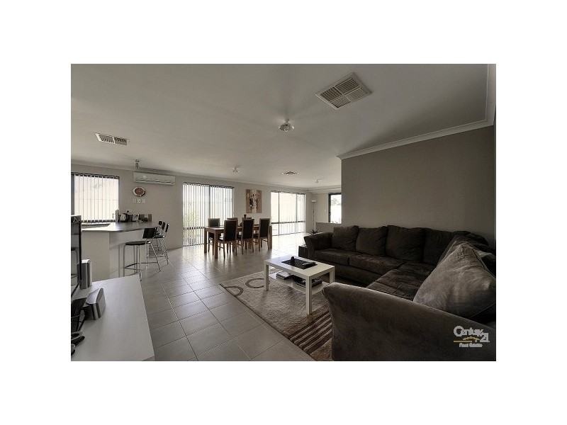 12 Holloway Turn, Ravenswood WA 6208