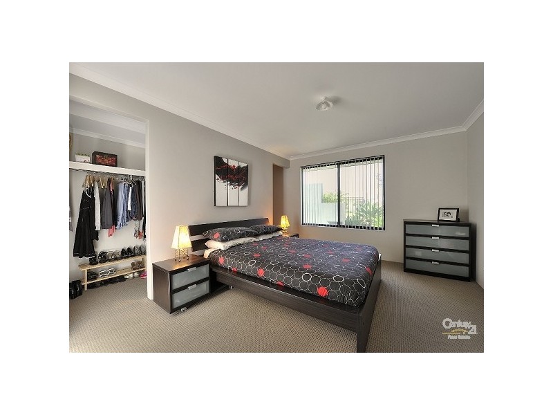 12 Holloway Turn, Ravenswood WA 6208