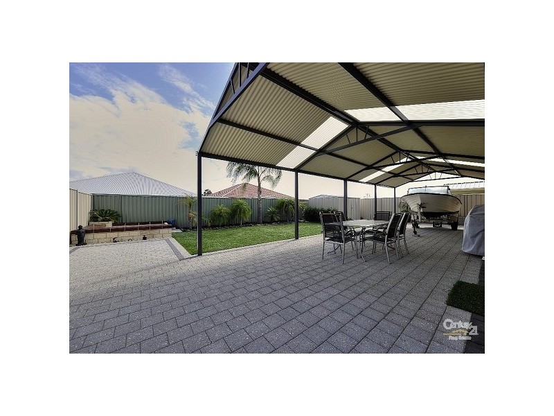 12 Holloway Turn, Ravenswood WA 6208