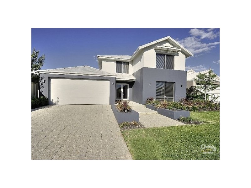28 Jasper Way LAKELANDS, Mandurah WA 6210