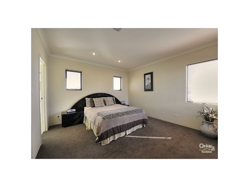 17 Harbour Retreat, Erskine WA 6210