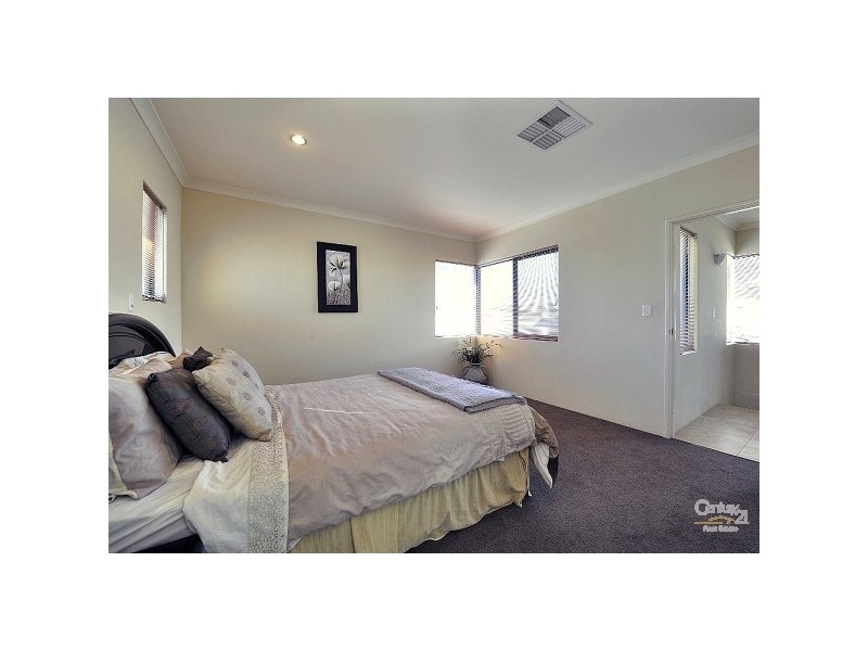 17 Harbour Retreat, Erskine WA 6210
