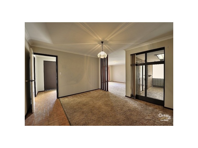 38 Glencoe Parade, Halls Head WA 6210