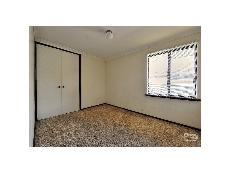 38 Glencoe Parade, Halls Head WA 6210