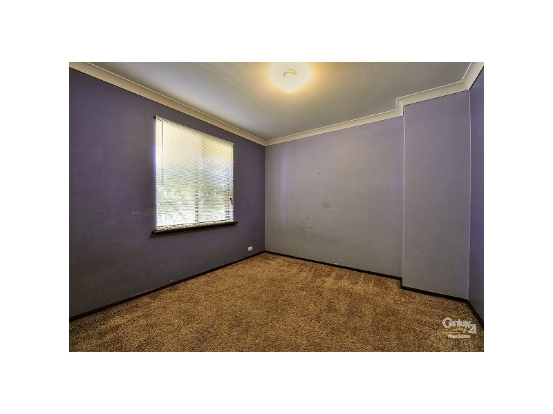 38 Glencoe Parade, Halls Head WA 6210