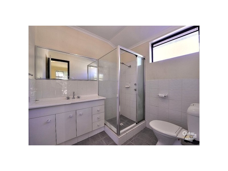 38 Glencoe Parade, Halls Head WA 6210