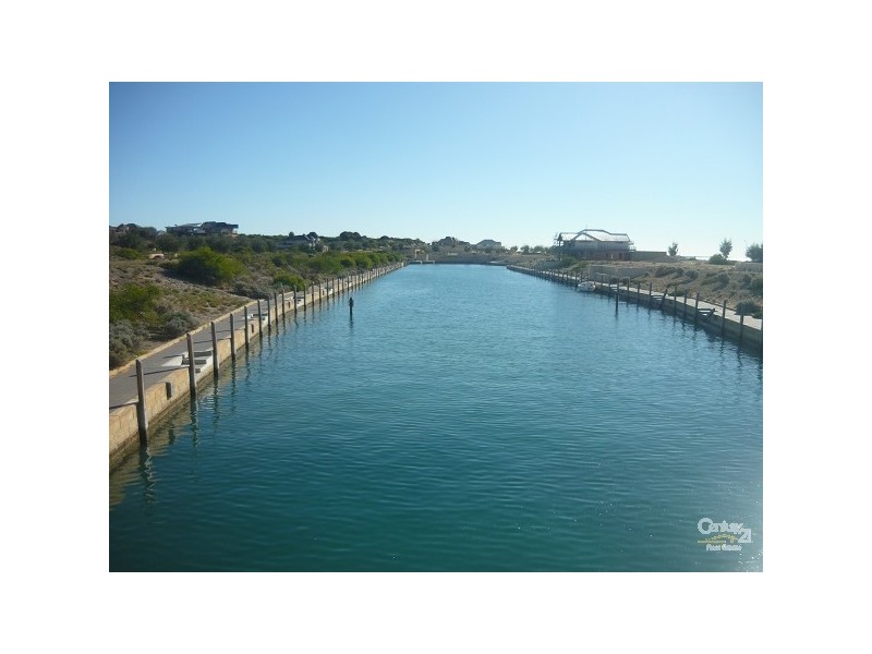 2 Nautical Pass, Dawesville WA 6211