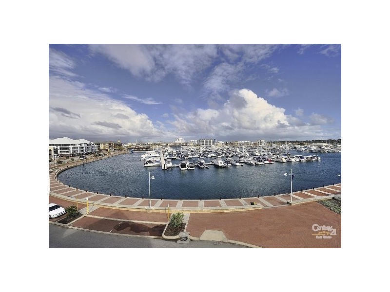 6/42 Spinnaker Quay, Mandurah WA 6210