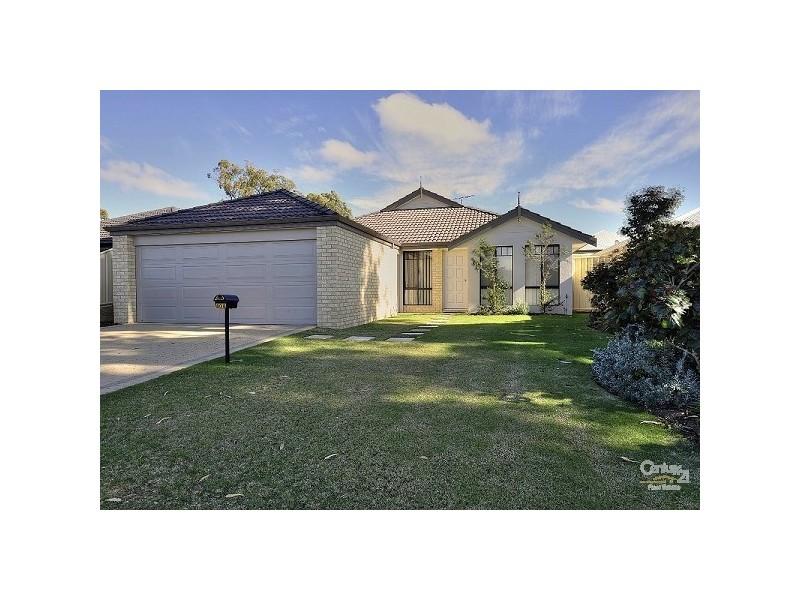 808 Warburton Trail, Lakelands WA 6180