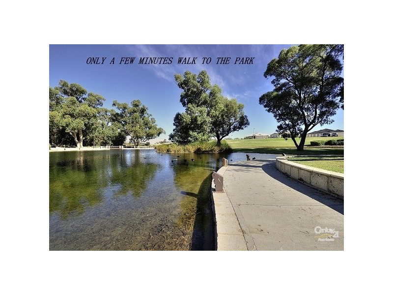 808 Warburton Trail, Lakelands WA 6180