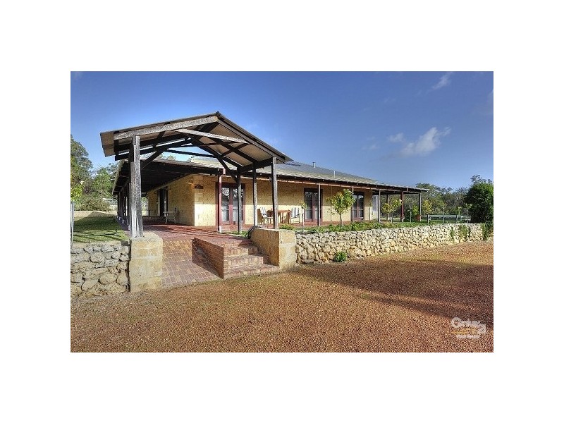 58 Gaston Crescent, Lake Clifton WA 6215