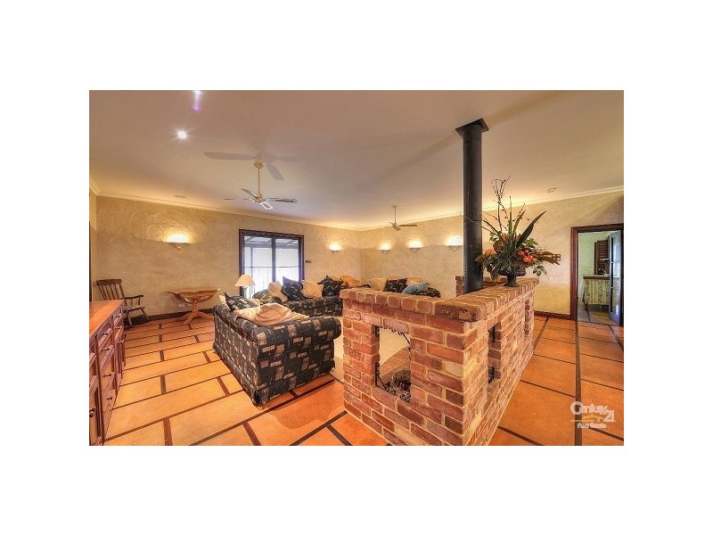 58 Gaston Crescent, Lake Clifton WA 6215