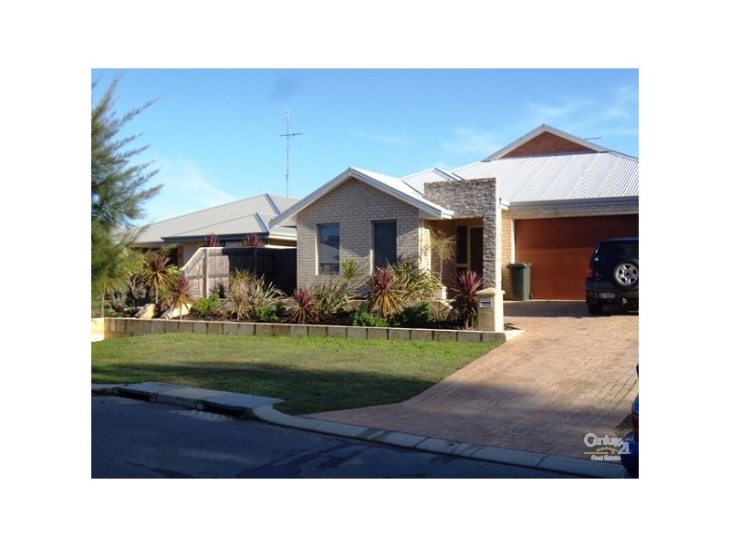 24 Carissa Turn HALLS HEAD, Mandurah WA 6210