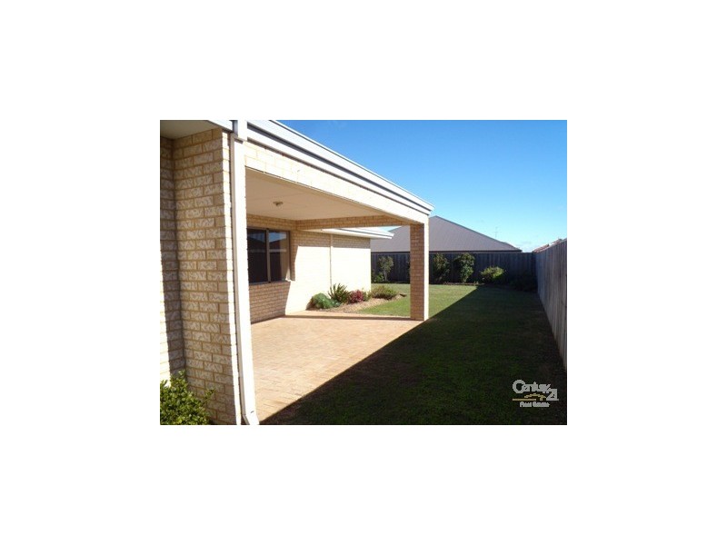 24 Carissa Turn HALLS HEAD, Mandurah WA 6210