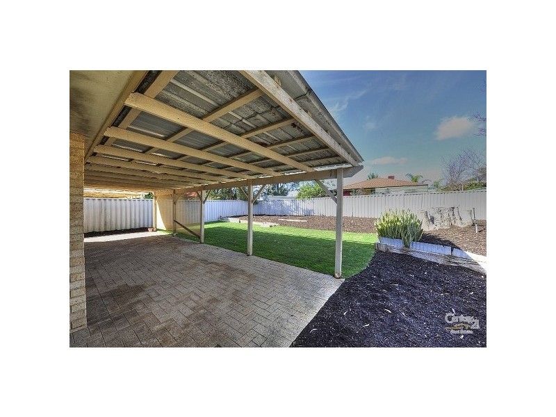 75A Murdoch Drive, Greenfields WA 6210