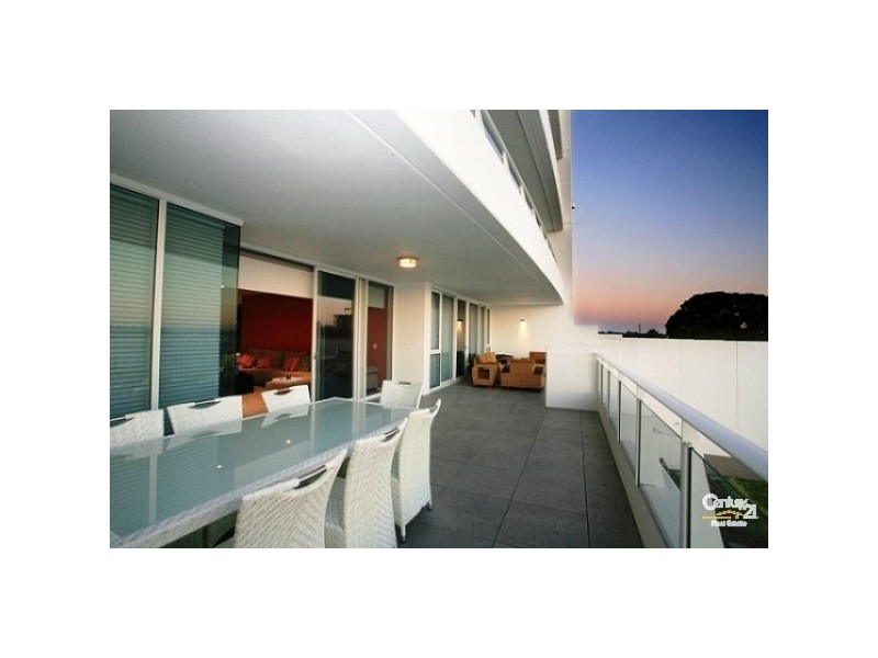 303/5 Marco Polo Drive, Mandurah WA 6210