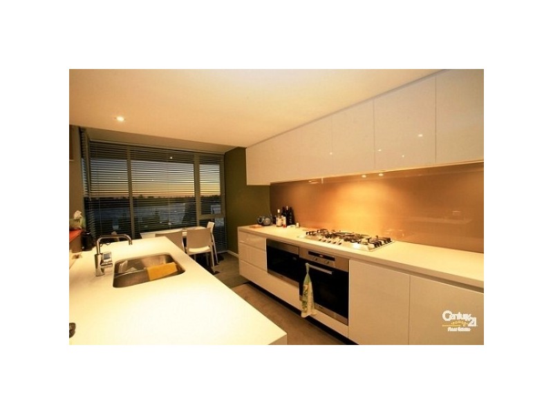 303/5 Marco Polo Drive, Mandurah WA 6210