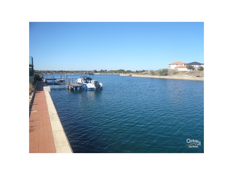 40 Sandpiper Island Retreat, Wannanup WA 6210