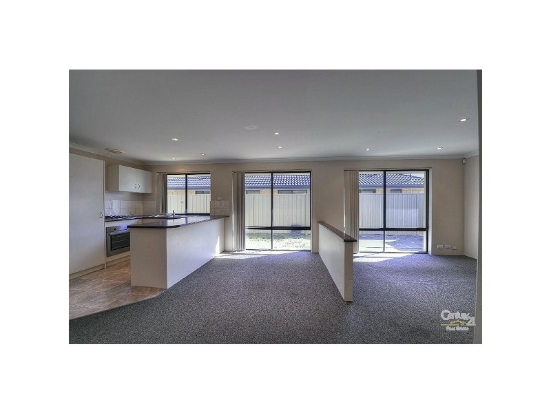 64 Bennett Brook Circle, Greenfields WA 6210