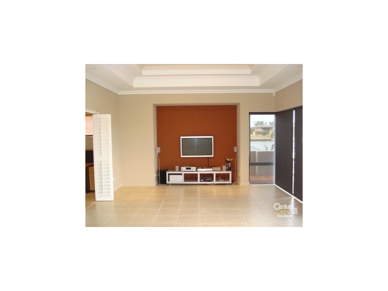 44 Erins Isle DUDLEY PARK, Mandurah WA 6210