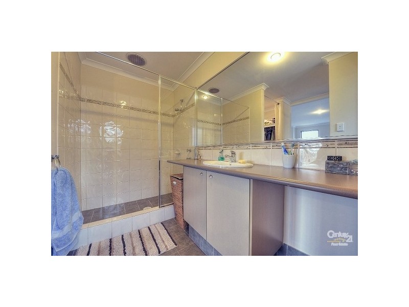 14 Senecio Way, Halls Head WA 6210